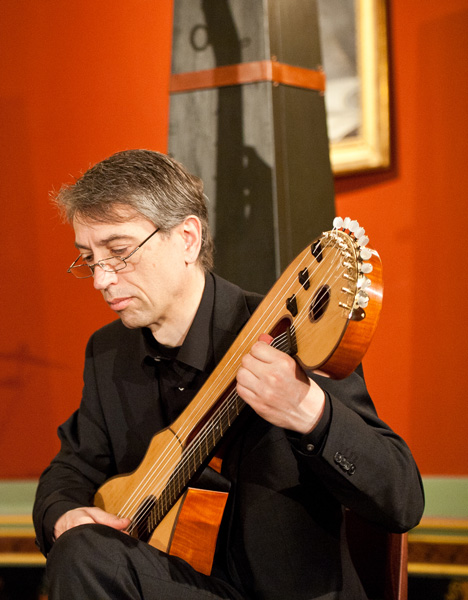 Josef Focht - Bogengitarre