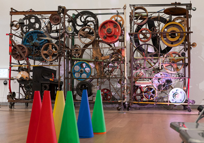 ensemble arcimboldo / rauschend 2025–1898 / Museum Tinguely, Basel